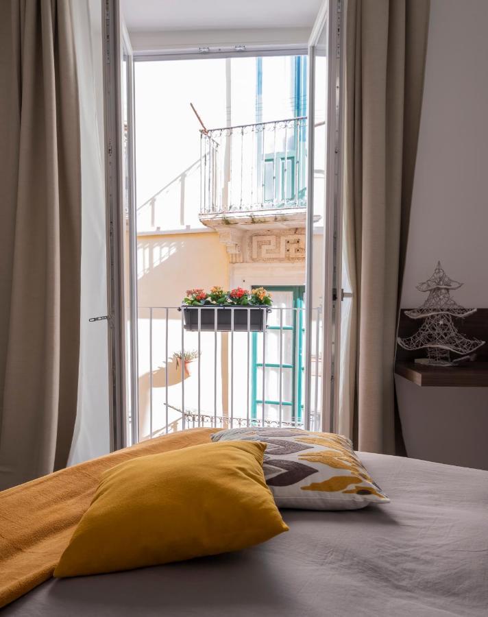 Artemide House - Bilocale Ortigia Wifi Apartman Szirakúza Kültér fotó